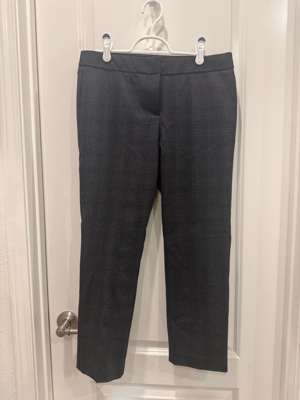 Amanda & Chelsea Black and Navy Plaid Dress Pants Petite